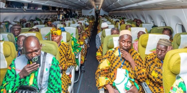 Hajj 2026 : départ de Conakry du premier groupe de 342 pèlerins guinéens vers les lieux saints de l’islam