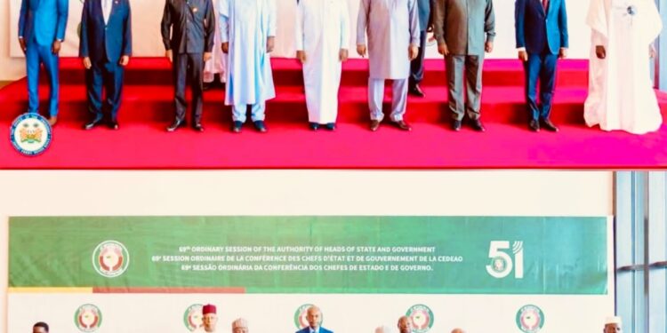 Sommet de la CEDEAO : Mamadi Doumbouya plaide pour une intégration régionale centrée sur les citoyens