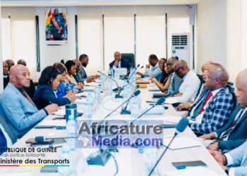 Transport public en Guinée : le gouvernement annonce le déploiement progressif d’une nouvelle flotte de bus