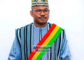 Guinée : Dansa Kourouma élevé à la dignité de Grand Officier de l’Ordre national du Colatier