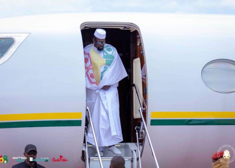 Accueil à Conakry : Mamadi Doumbouya exprime sa gratitude au peuple de Guinée