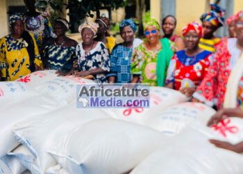 Guéckédou : 155 femmes veuves bénéficient d’un don de riz issu de la coopération sino-guinéenne