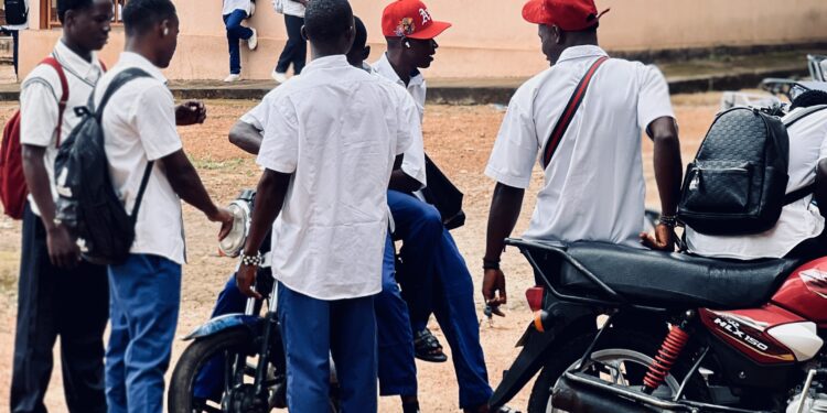 Guinée : l’Enseignement Général reprend les cours, la Ministre appelle à la discipline et à l’excellence