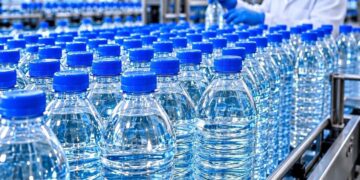 Guinée : l’eau conditionnée désormais soumise à de nouveaux prix plafonds