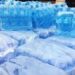 Guinée : l’interdiction des sachets d’eau suspendue pour six mois