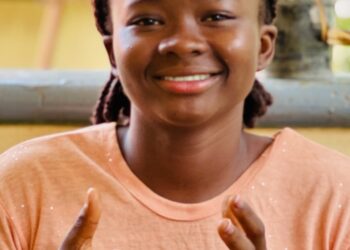 Angelle YOMBOUNO, la Tata des tout-petits : un cœur ouvert aux enfants et une passion pour leur éducation