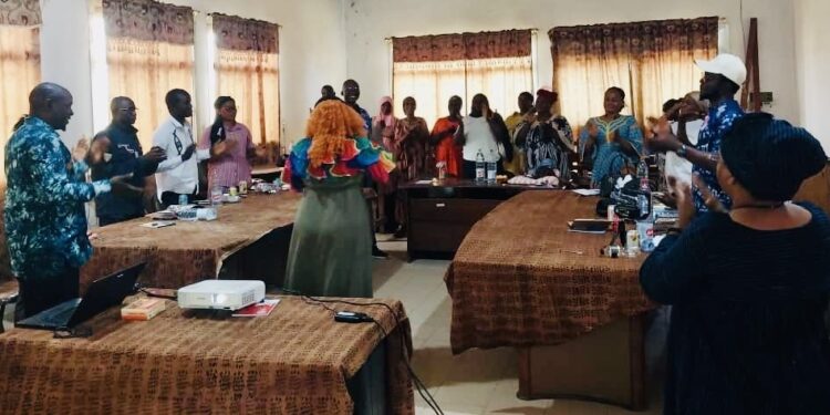 N’ZÉRÉKORÉ : ADDAD Guinée sensibilise 50 aides ménagères à leurs droits et obligations