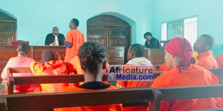 N’zérékoré : deux prévenus condamnés dans une affaire de traite d’êtres humains